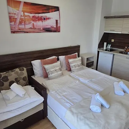 Apartment Aphrodite 2 *